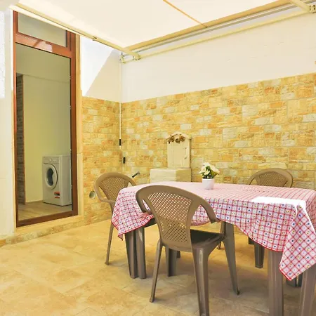 Apartment Casa Vacanze Il Giardino Di Magi - In Centro A Gallipoli