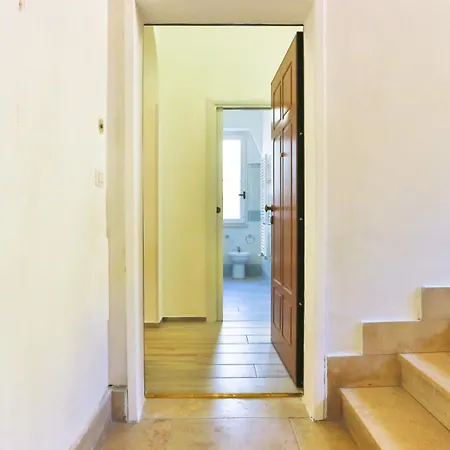 Apartment Casa Vacanze Il Giardino Di Magi - In Centro A *